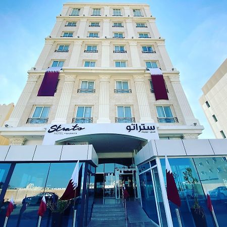 Strato Hotel By Warwick Doha Kültér fotó